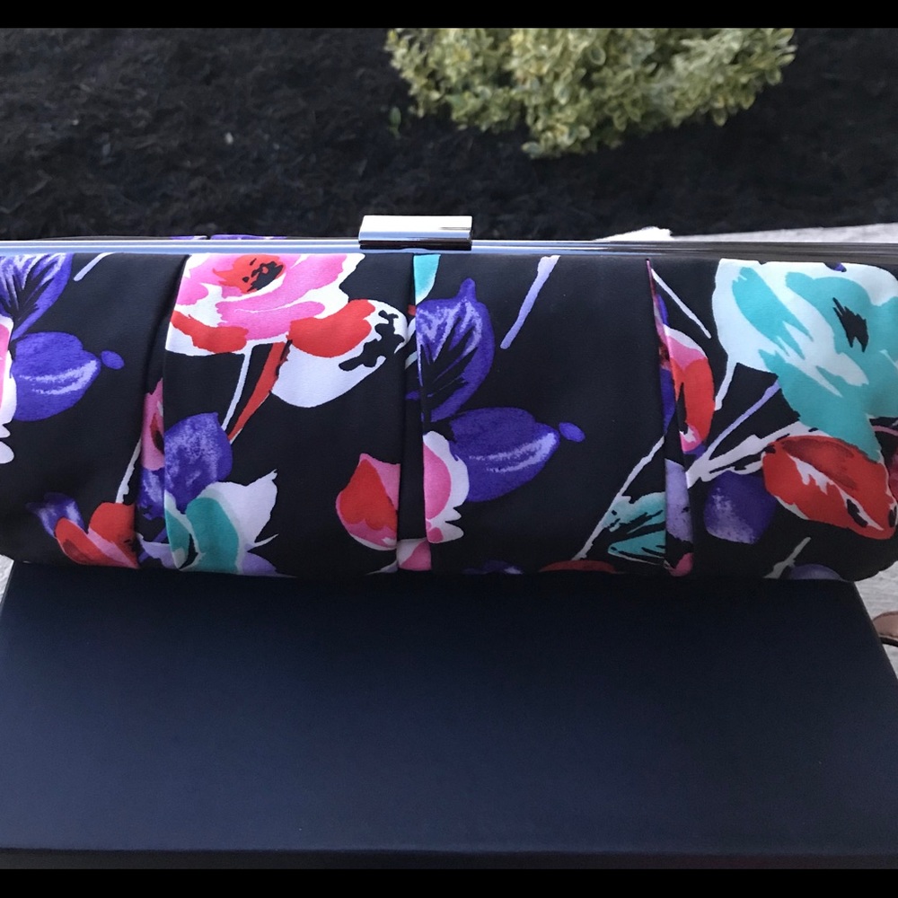 Express Clutch Purse